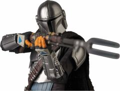 MAFEX No.129 Star Wars: The Mandalorian (Beskar Armor) Aksiyon Figür