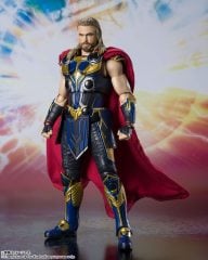 SH Figuarts Thor Love And Thunder: Thor Aksiyon Figür
