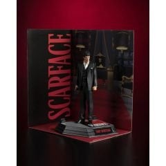 Movie Maniacs Scarface 1983 Movie Series: Tony Montana Aksiyon Figür