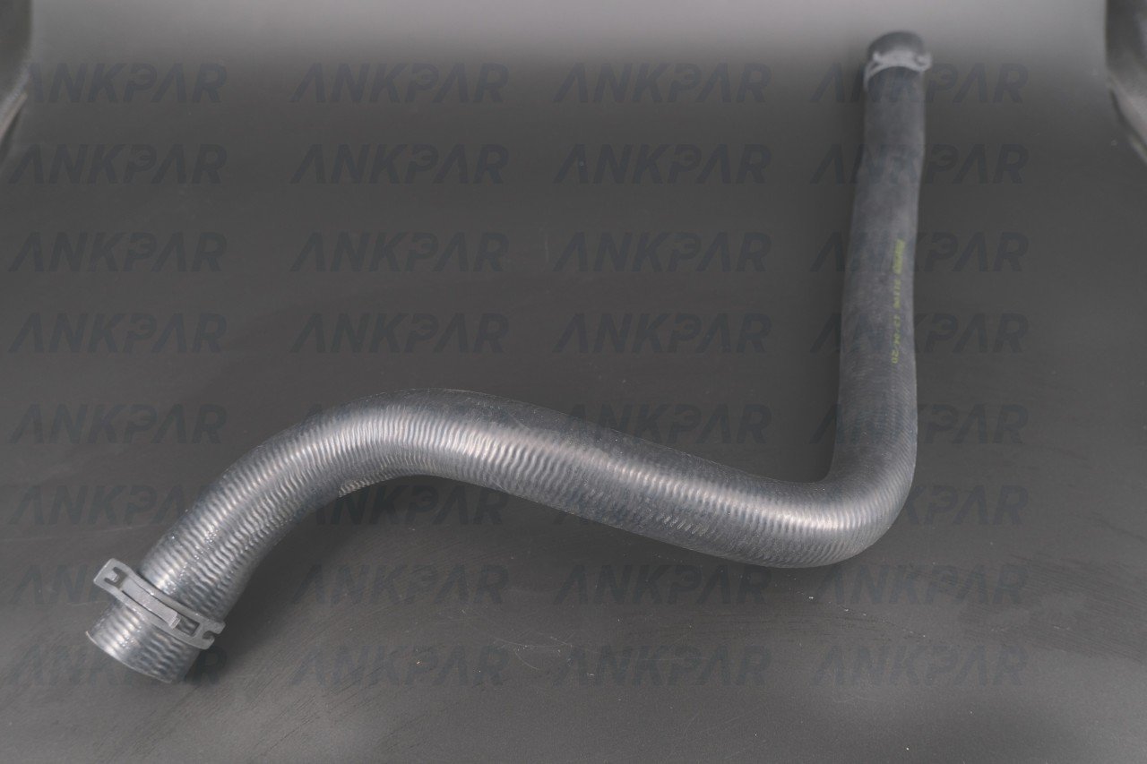 Volvo C70 S70 V70 850 Radyatör Alt Hortumu Turbolu 9470409