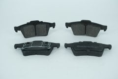 Volvo XC40 Ön Fren Balatası Kiti (16 inç) 31471409
