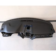 Volvo XC60 Ön Göğüs Sıfır Komple Siyah Dikişli 2018 Sonrası