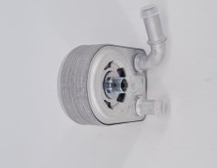 Volvo S60 S80 V40 V60 V70 Motor Yağ Soğutucu 31330428