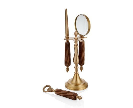 WOODEN magnifying glass set