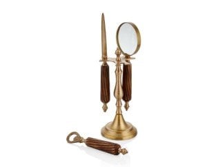 WOODEN magnifying glass set