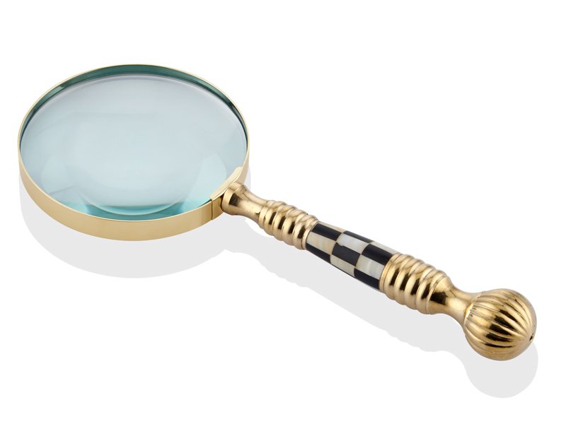 CHECKERED GOLD magnifying glass