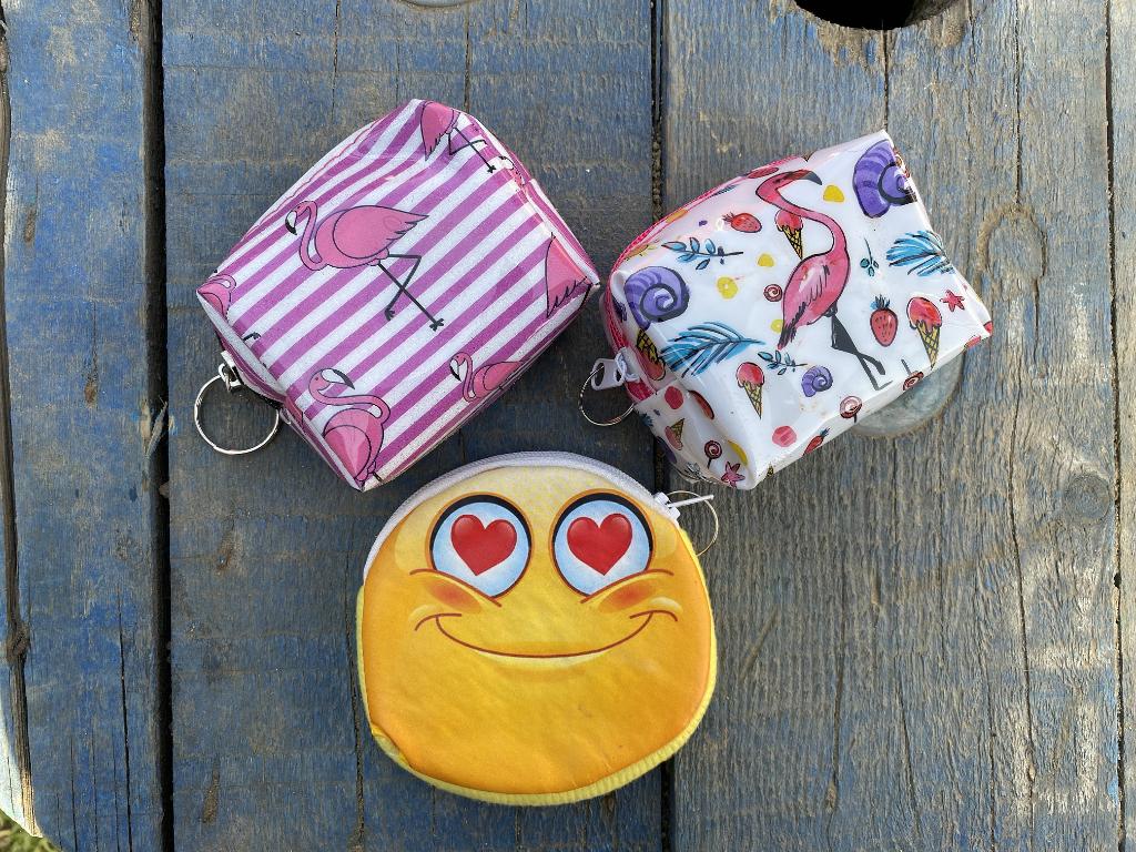 DZC KUZENLER AVM Kız Çocuk Flamingo ve Emoji Desenli Çocuk Cüzdan
