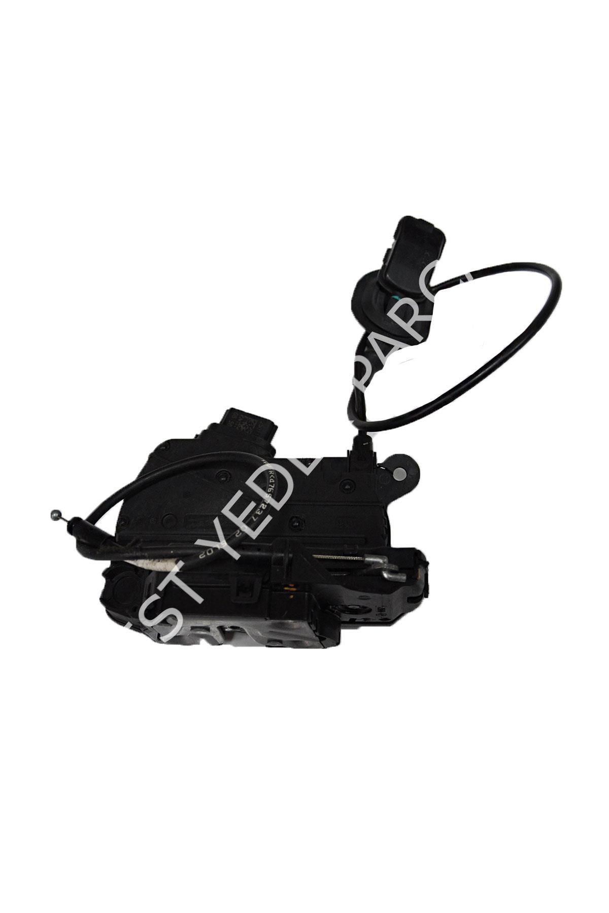 OE 825002104R-SAĞ ARKA KAPI KİLİDİ CLIO IV