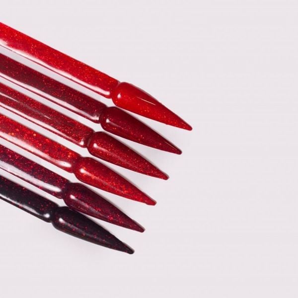 Iva Nails Red Gloss Kalıcı Oje RG-4 (8ml)