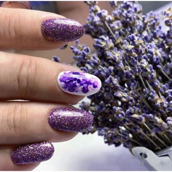 Iva Nails Luna Flash Kalıcı Oje L-4 (8ml)