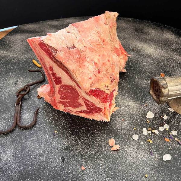 Dallas Steak Prime Plus 1 Kg, BMS 3-4, Grade Quality A3  (1)