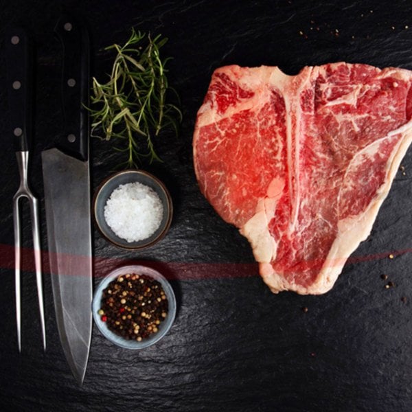 Porterhouse Steak Prime 1 Kg, BMS 3-4, Grade Quality A3  (1)