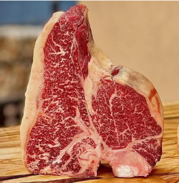 T-Bone Steak Prime Plus 1 Kg, BMS 3-4, Grade Quality A3  (1)