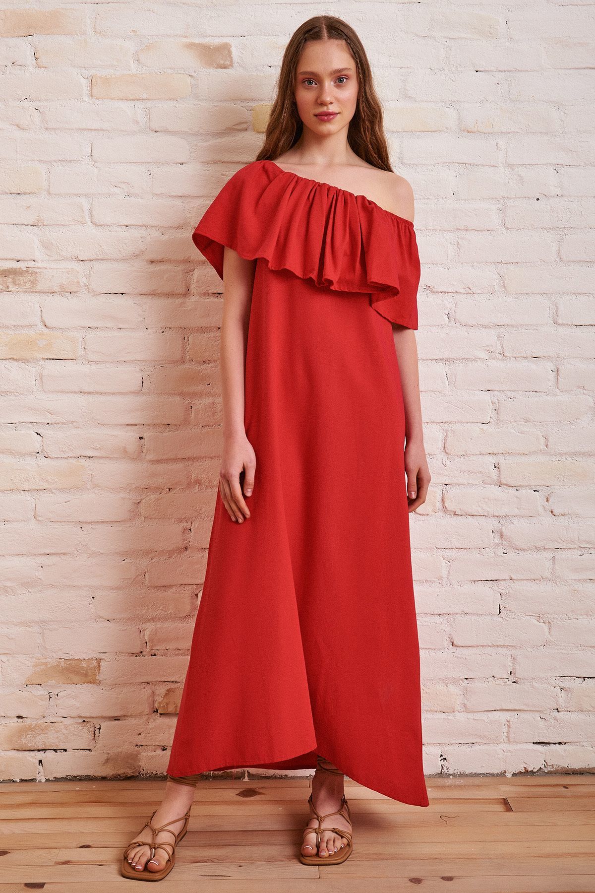 Kayık Yaka Uzun Keten Elbise - Kırmızı