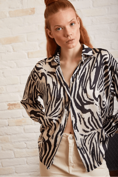 Zebra Desen Viskon Saten Gömlek - Beyaz