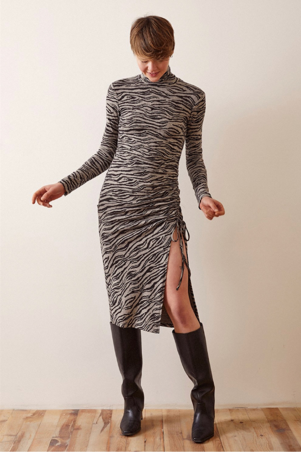 Zebra Desen Yırtmaçlı Elbise - Gri