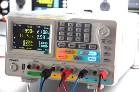 Owon ODP3122 DC Güç Kaynağı 30V/12A 378W