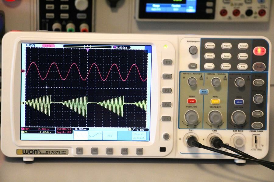 Owon SDS7072 Dijital Osiloskop 70 MHz 2 Kanal  8'' Ekran