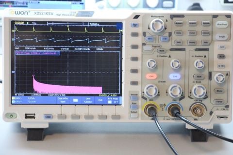 Owon XDS2102A Osiloskop 100 Mhz 8'' Ekran 12bit