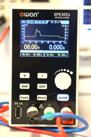 Owon SPE3051 DC Güç Kaynağı 30V/5A 150W