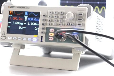 Owon AG1012F Keyfi Fonksiyon Jeneratör 10 MHZ