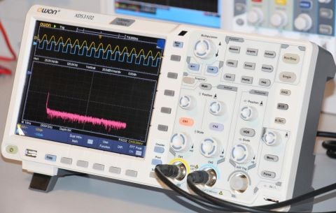 Owon XDS3102 Dijital Osiloskop 100MHZ 2 Kanal 8''