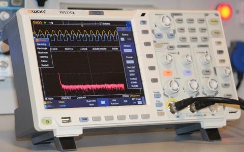 Owon XDS3102 Dijital Osiloskop 100MHZ 2 Kanal 8''