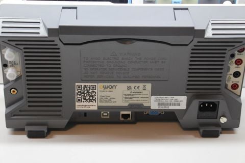 Owon XDS3102F Osiloskop 100MHZ 2 Kanal 8” Full versiyon