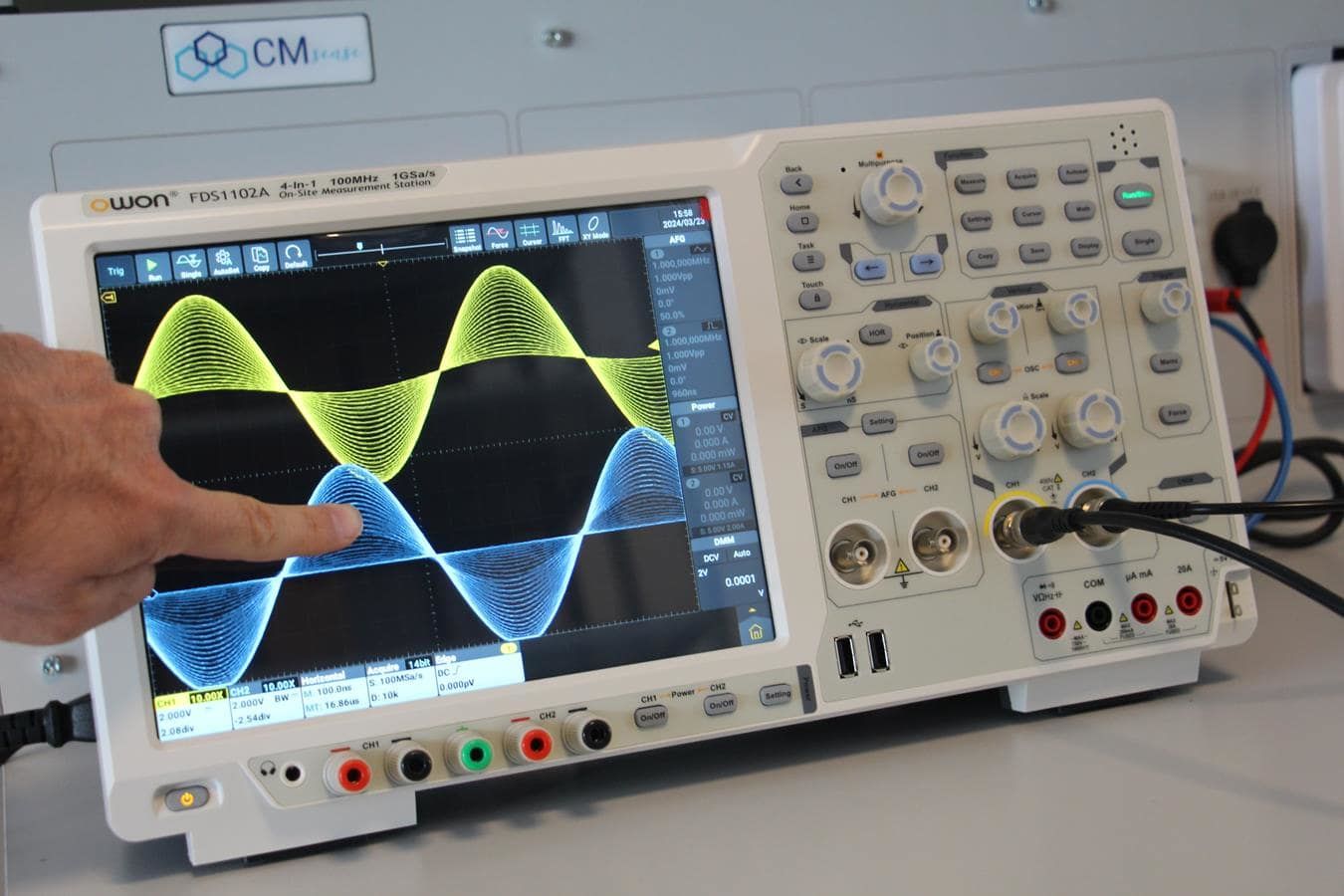 Owon FDS1102A Android Osiloskop Çok Fonksiyonlu 100 MHz 14bit