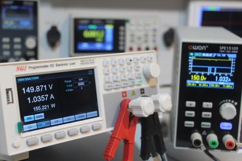 NGI N62115-150-20 DC Elektronik Yük 150W/150V/20A