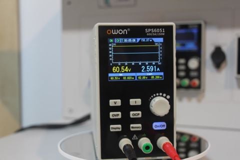 Owon SPS6051 Sessiz DC Güç Kaynağı 150W/61V/5,1A