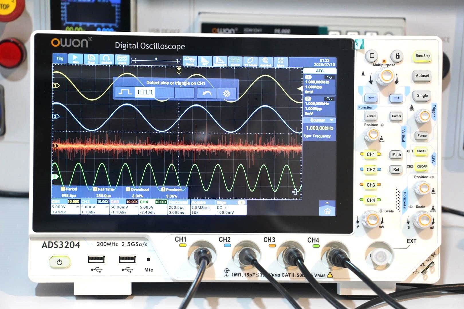 Owon ADS3204 Osiloskop-200MHz-4Ch-10''DokEkr