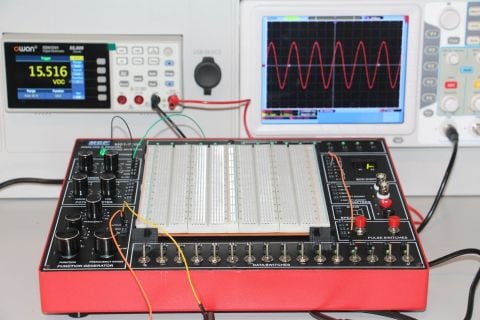 MCP M21-7100 Dijital-Analog Eğitim Sistemi