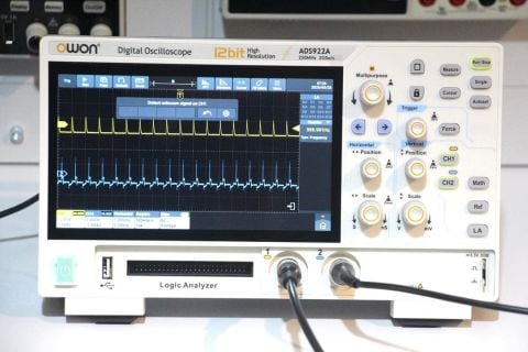 Owon ADS922A Osiloskop-250MHz-2Ch-7''DokEkr-LA-12Bit