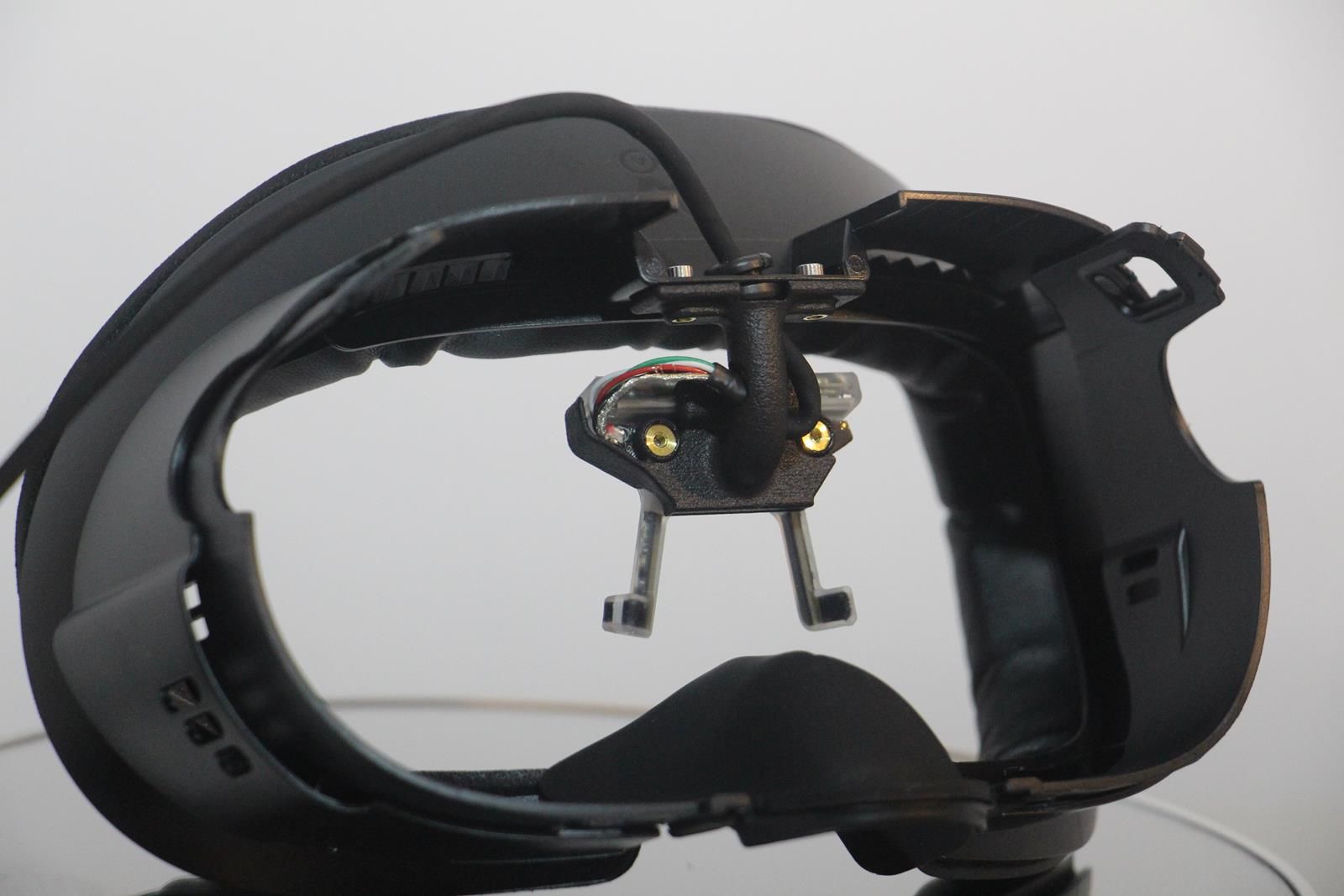 Neon Quest 3 Göz Takip Eklentisi