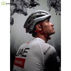 Met Helmets Trenta 3K UAE XRG Team Edition