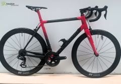 Colnago C64 Karbon Shimano Dura-Ace Di2 11SP -VF 530mm Siyah/Kırmızı Roadbike