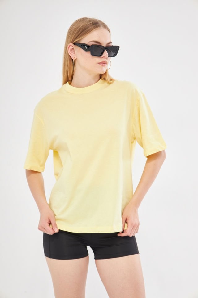 BFEND TEE in YELLOW