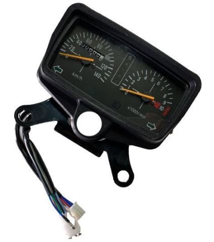 KANUNİ BRETON KİLOMETRE SAATİ 140 KM