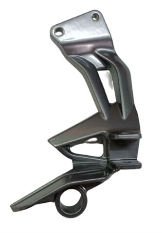 YAMAHA CRYPTON R SAĞ ARKA BASAMAK BRAKETİ ORJİNAL