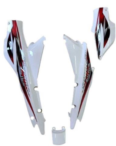 MOTOGUSTO SPARK SAĞ SOL SELE ALTI STOP ÜSTÜ AKÜ KAPAĞI TAKIM 4 PARÇA BEYAZ ORJİNAL