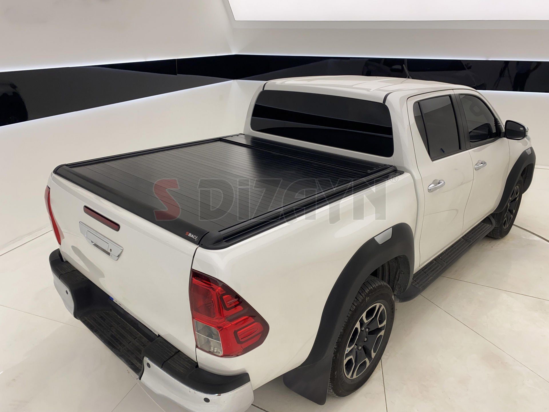 Mitsubishi L200 Uyumlu 5 S-Back Sürgülü Kapak Siyah V1 2015 Üzeri Parça