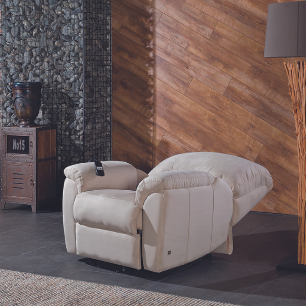 Bellatrix | Riser Recliner Armchair