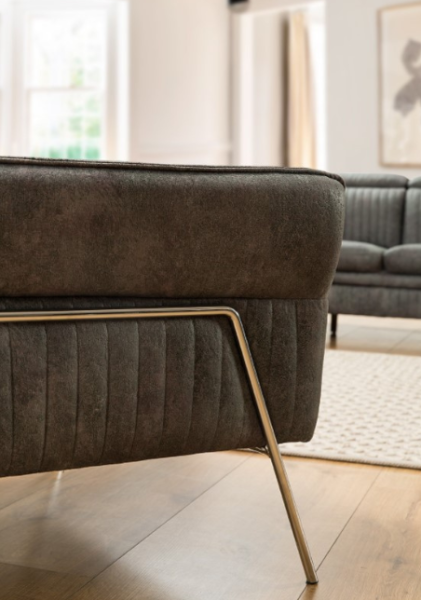 Pine | Armchair