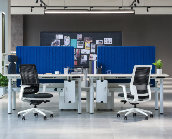 Vix | Staff Chair