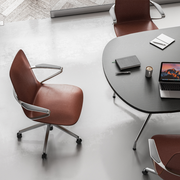 Amola | Executive Chair
