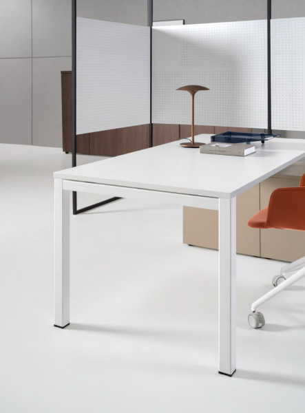 L-Shapped (Equipped) | I-Quadra | Office Desk