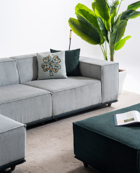 Fluffy | Corner Relax