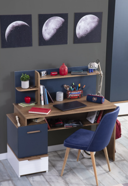Desk | Orion