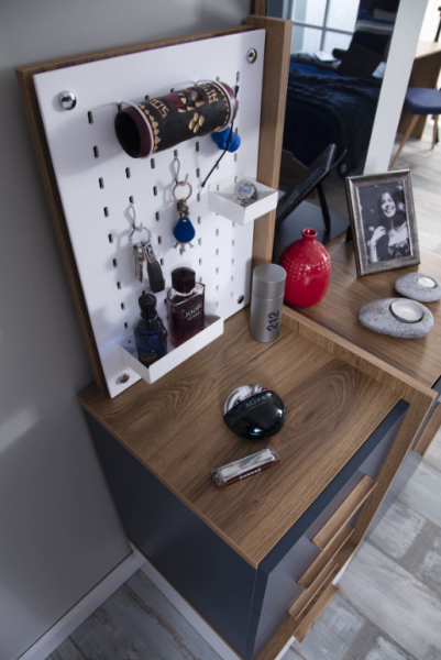 Desk | Orion